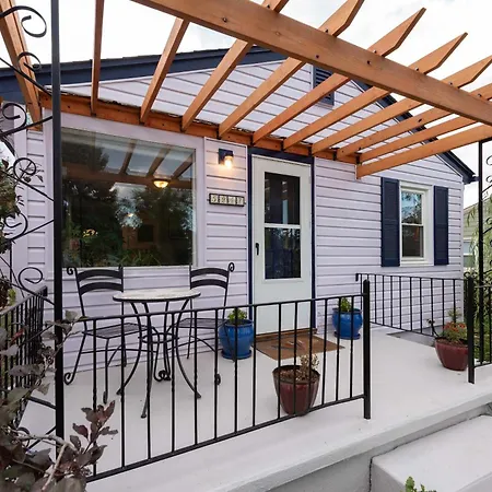 Private Bungalow With Kids Playset